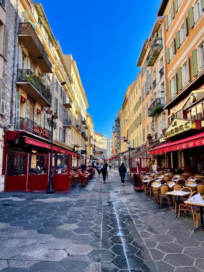 Un Havre De Paix Et De Calme En Plein Centre De Massena Nizza